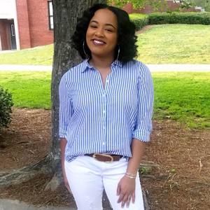 Meet your Posher, Kayla